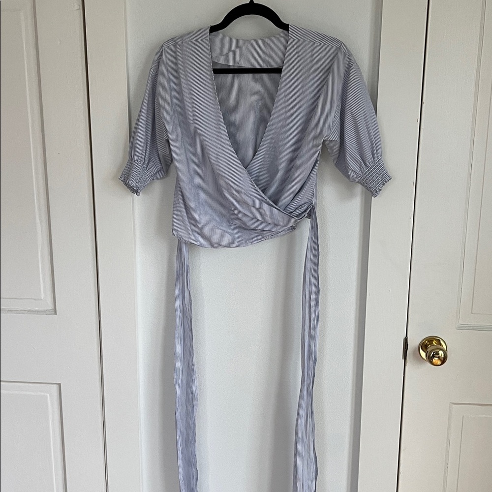 Babaton Wrapped Striped Shirt - Picture 5 of 6